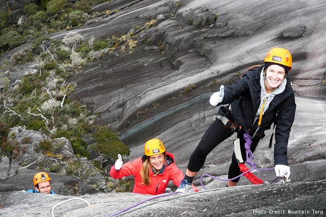 2d1n Mount Kinabalu Via Ferrata - Walk The Torq - How the private format affects the climb