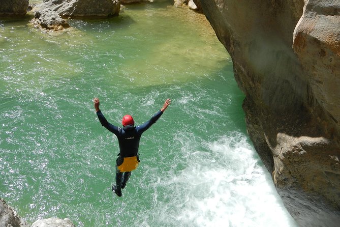 3 days of canyoning in Sierra de Guara - What a typical canyon day includes