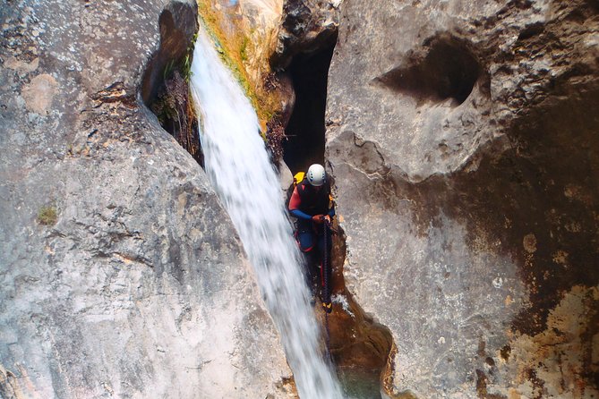 3 days of canyoning in Sierra de Guara - Equipment included, food and transport extra