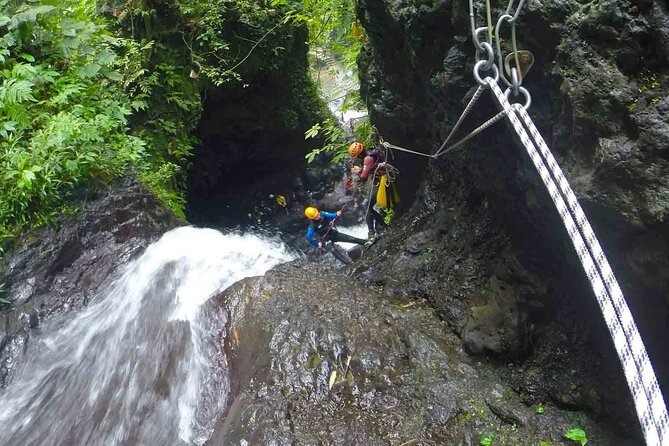 3Hrs Intermediate Canyoning in North Bali (Pickup, Lunch & GoPro) - Twelve rappels and ten climbing sections
