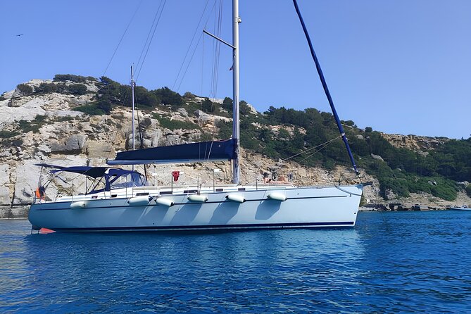5 HourS Blue Lagoon start 1530 - cliff jumping in TRIPITI - Tripiti Beach, sea caves, and the main break