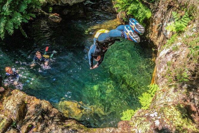5H Canyoning Ribeira da Pena Góis and Coimbra - Why the guides matter on this route