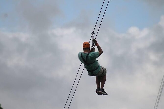 Adrenaline of Zipline el Valle from Samana Special for little cruisers - Why the ten-run format matters