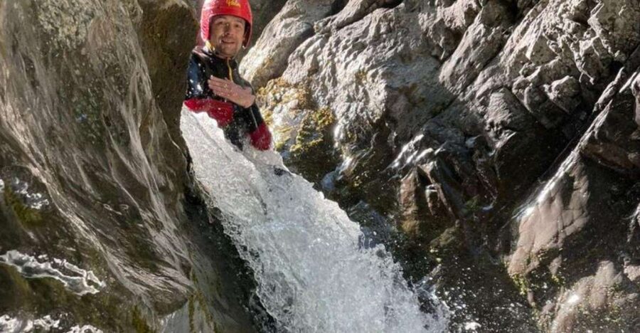 Adrenaline River Trekking in Brembana Valley - The briefing before you enter the water