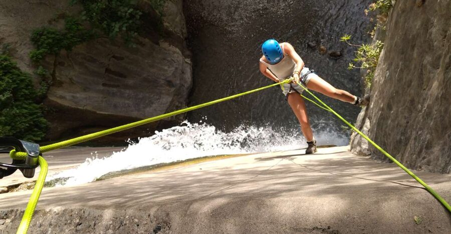 Adventure Cahorros, Monachil/ Climbing and abseiling Granada - Key points to know before you book