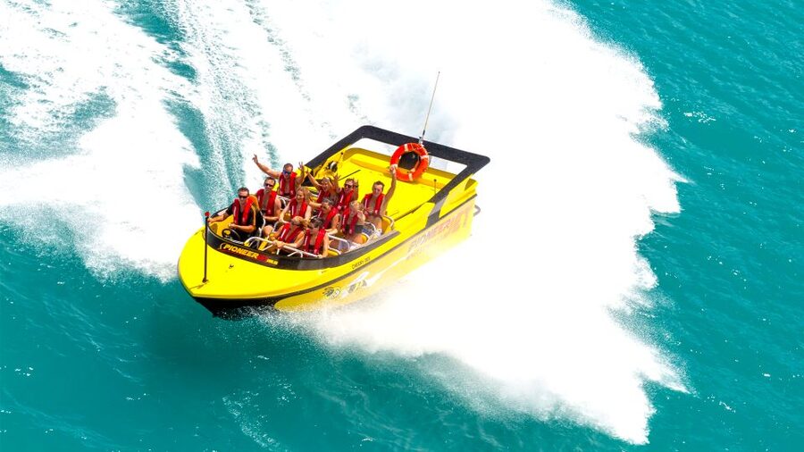Airlie Beach: 30-Minute Jet Boat Ride - The 360s, drifts, and power stops