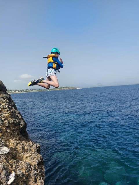 Alcudia: Coasteering Cliff Jumping - Languages, cancellation, and planning