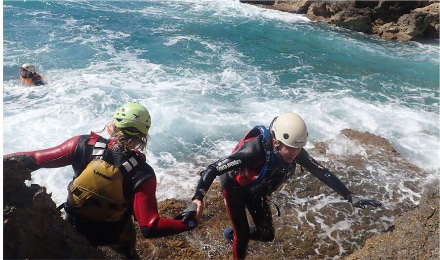 Alicante: Coasteering Adventure on Torres de la Villajoyosa - How long the outing takes