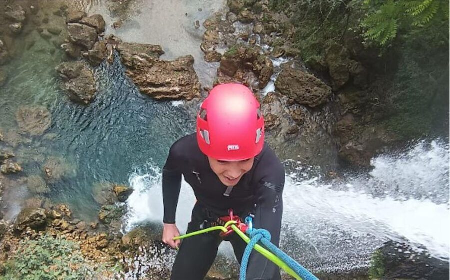 Alicante: Water Canyoning in Gorgo de la Escalera Ravine - Three rappels, with water underfoot