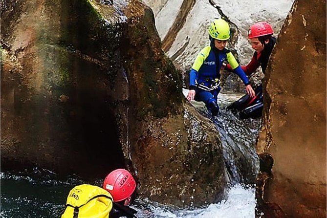 Aquatic canyoning near Benidorm. Estret de les Penyes Bollulla - Warm pools and narrow walls bring the water section alive