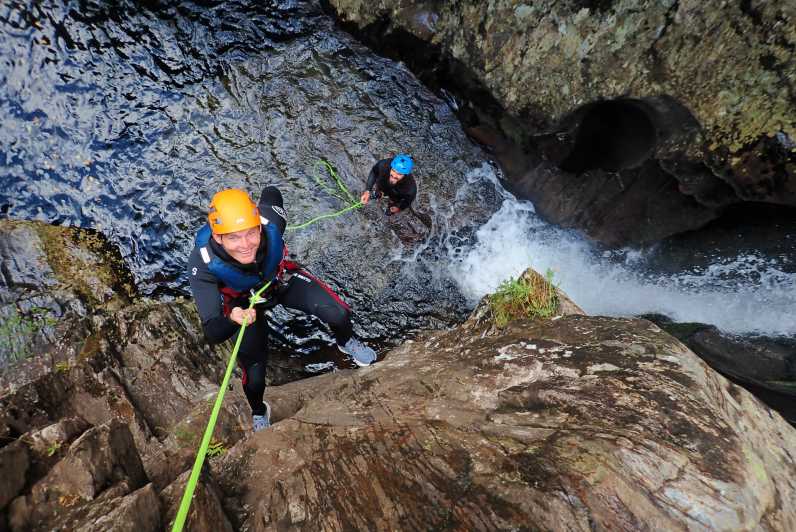Arouca: Canyoning in Rio de Frades - Meeting in Arouca and reaching the canyon