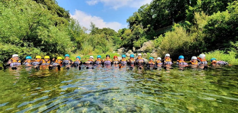 Avventura ed Adrenalina: Body Rafting nelle Gole Alcantara - Equipment, group size, and safety
