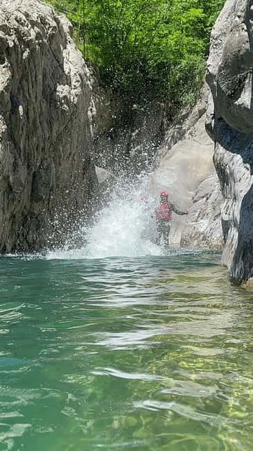 Bagni di Lucca: Canyoning Crazy - How the three-hour schedule works