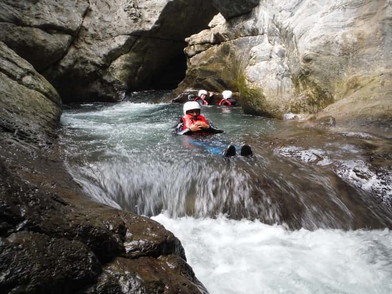 Bagni di Lucca: Canyoning in the Cocciglia's Gorge - How the guides shape the experience