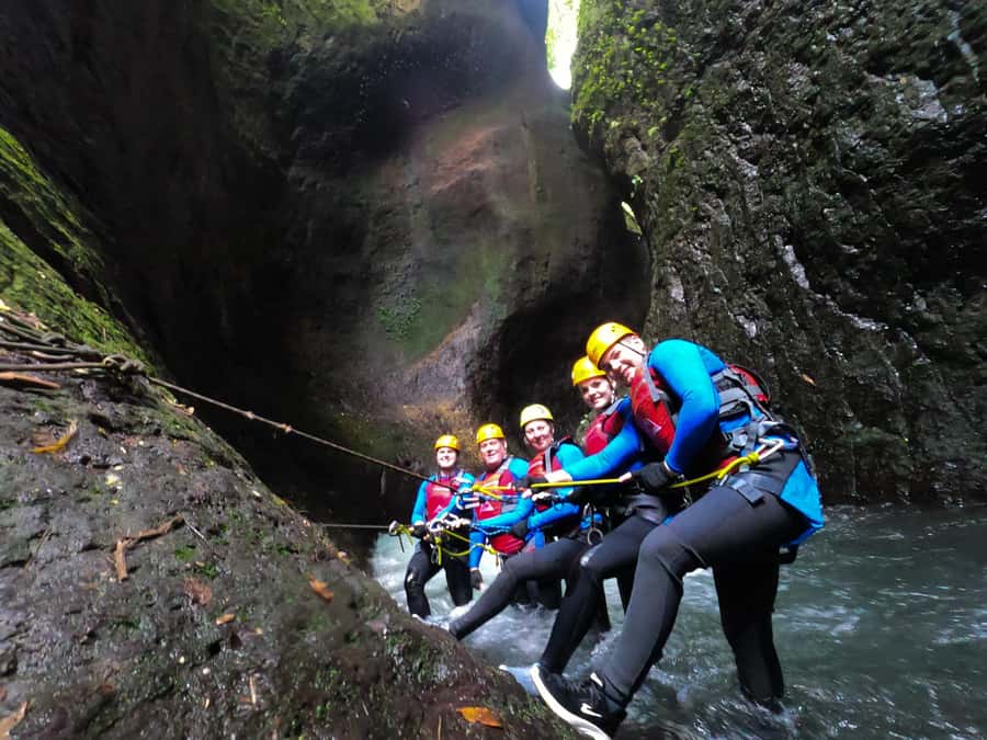 Bali: Aling Canyon Canyoning Tour - Breakfast, training, and getting fitted for the canyon