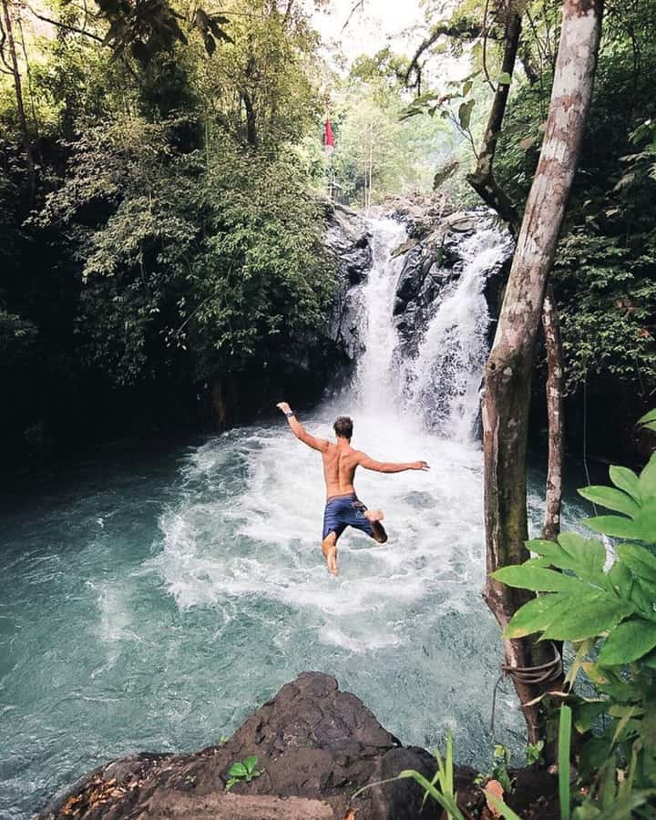 Bali: Cliff Jumping Gitgit Waterfalls & Rice Terrace Tour - Key points to know before you book