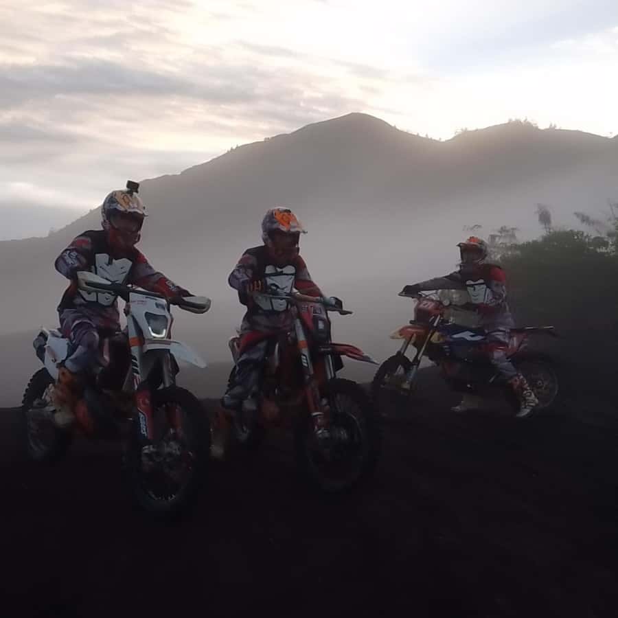 Bali: Extreme Dirt Bike Experience in Nature - Who should book this experience?
