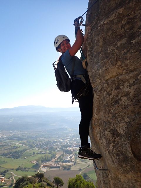 Barcelona: Via Ferrata Baumes Corcades in Centelles - What the Guide Adds to the Experience