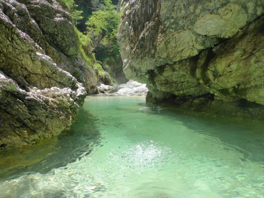 Baumgarten: Advanced Canyoning Adventure - Who should book this canyoning adventure