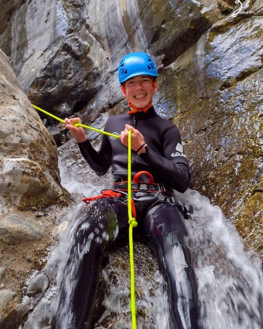 Benahavís: Guided Canyoning Adventure (Benahavís River Walk) - What the guides add to the experience