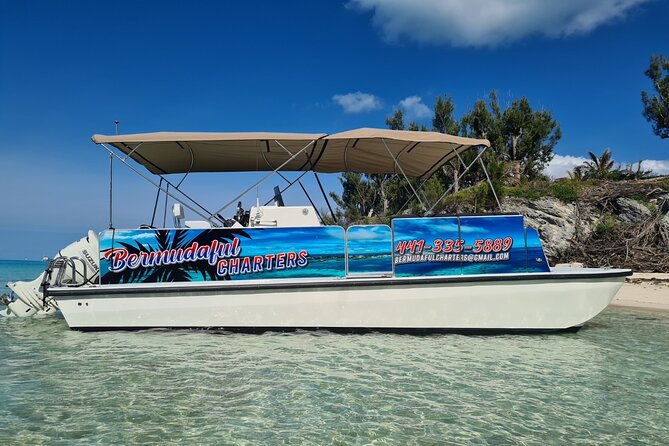 Bermuda Private Boat Charter: Snorkel, Cliff Jumping & Sightseeing - A private boat day built around your group