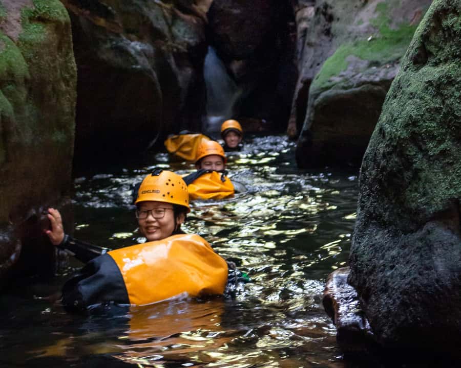 Blue Mountains: Abseiling and Canyoning Experience - A full day of Blue Mountains adventure