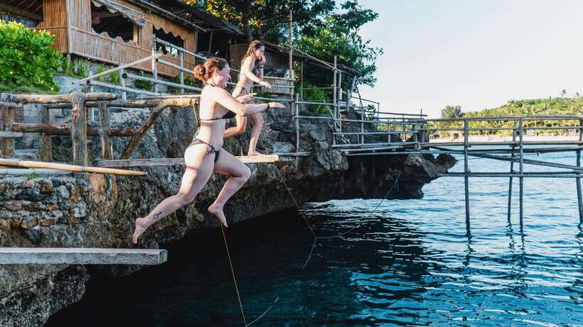 Boracay: Island Hopping & Cliff Jumping by Haqqy Life - Key points to know before you book