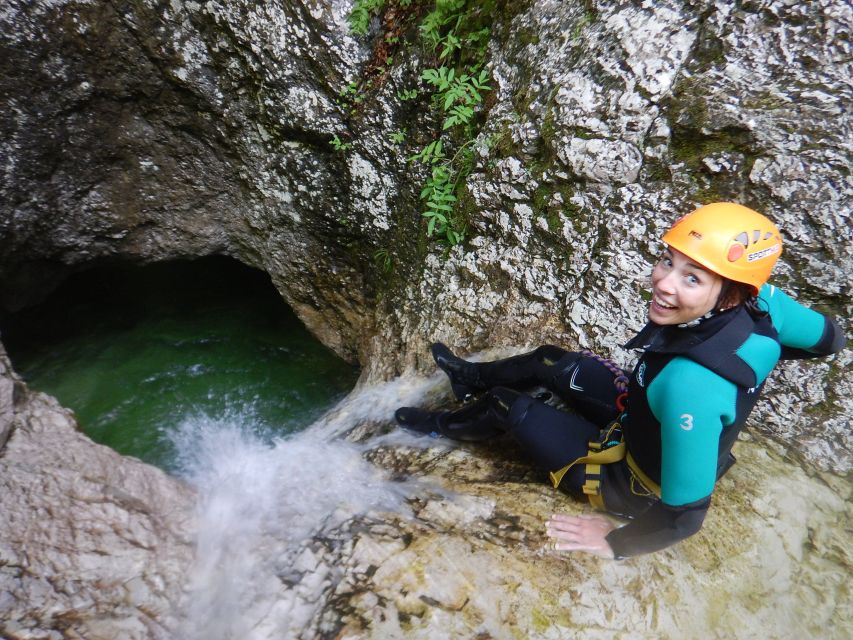 Bovec: Exciting Canyoning Tour in Sušec Canyon - Returning to the starting point and getting dry