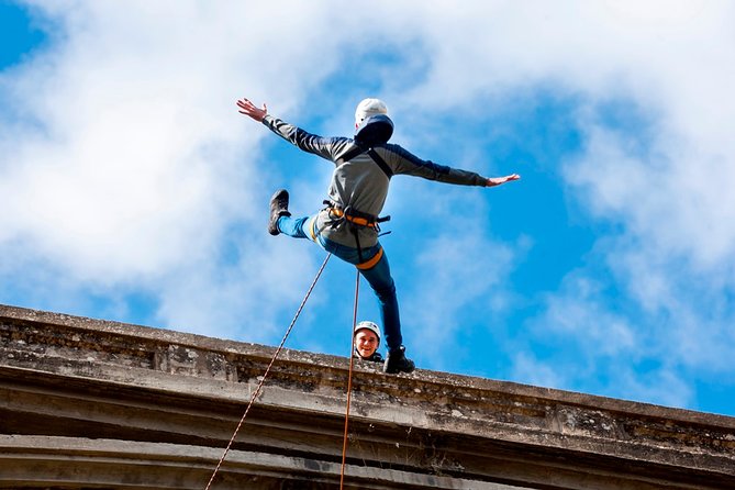 Bungee jumping over the Gállego River - The Mallos de Riglos backdrop