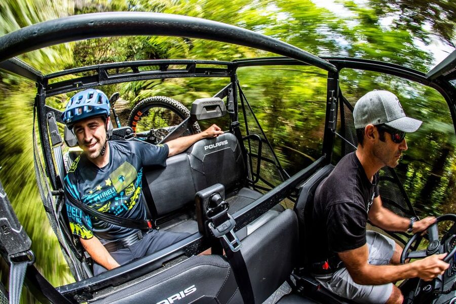 Cable Bay Adventure Park: E-bike hire - Getting started with a full-suspension e-bike