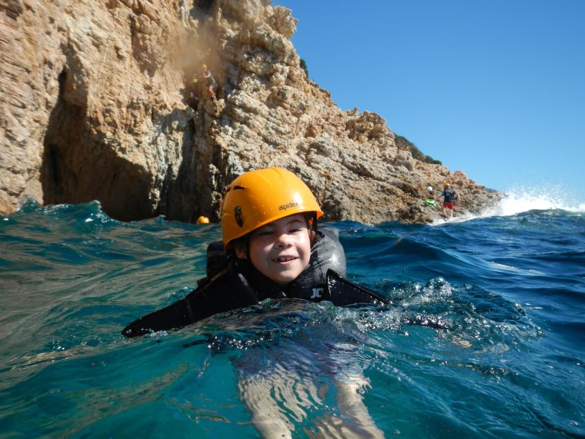Cagliari: Half-Day Coasteering Experience - Meeting at Pinus Village Beach