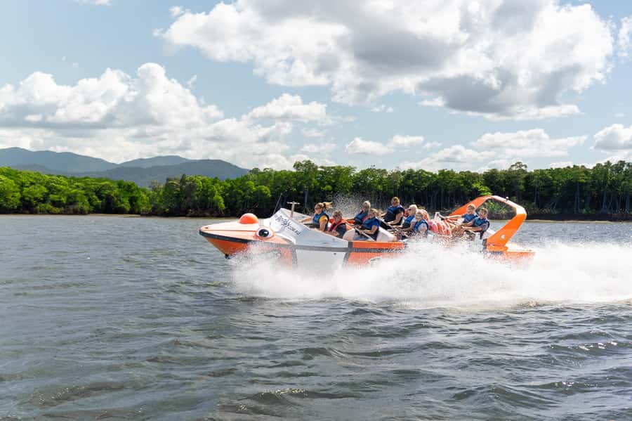 Cairns: 35-Minute Jet Boating Ride - Should you book the Bad Fishy ride?