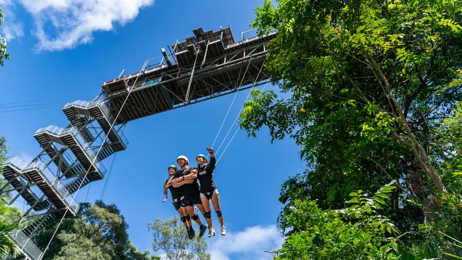 Cairns: Bungy Jump & Giant Swing Combo - Weather, transport, and timing