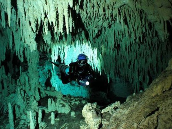 Cancun Cenote Tour: Snorkeling, Rappelling and Ziplining - Snorkeling inside Sac Actun