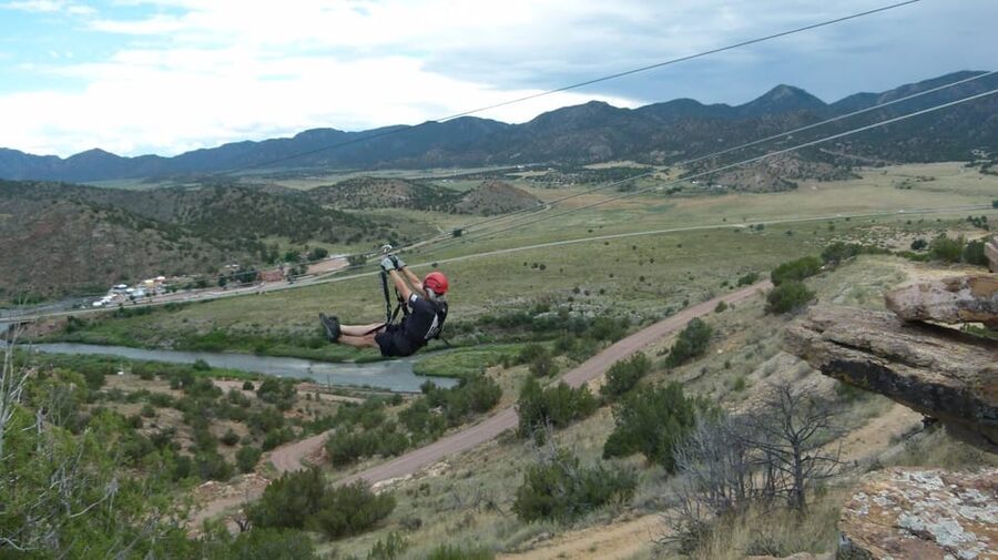 Cañon City: Royal Gorge 11-Line Extreme Zipline Experience - The Final 1,200-Foot Race
