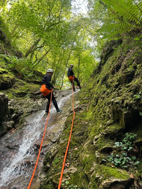 Canyoning adventure in Cabrales Picos de Europa - The 10-minute van ride and walk to the river