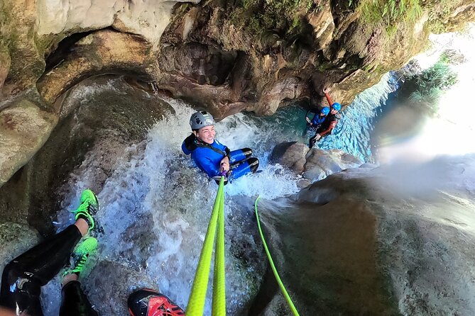 Canyoning Adventure Rio Verde in Granada - The journey from Granada to Otívar