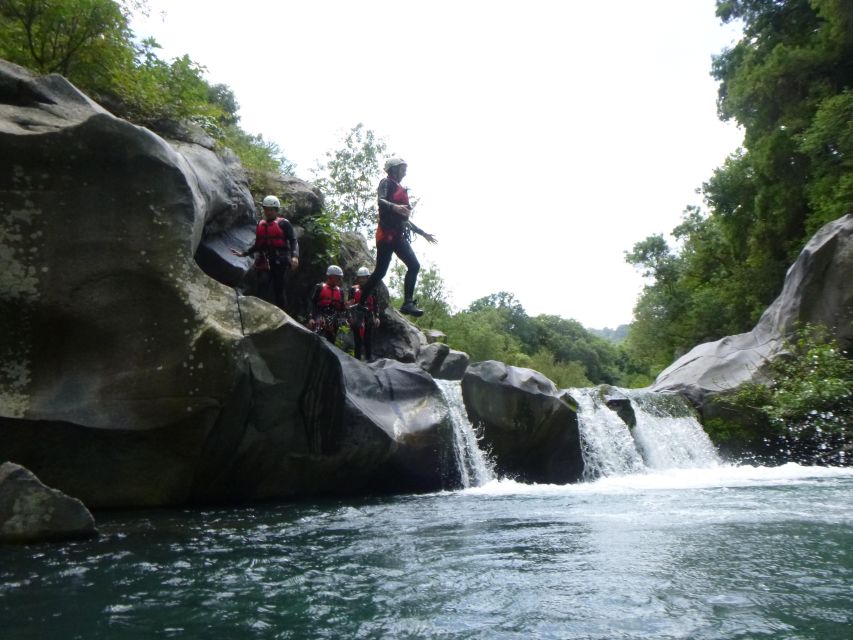 Canyoning and bodyrafting in the Alcantara River - The guides make a real difference