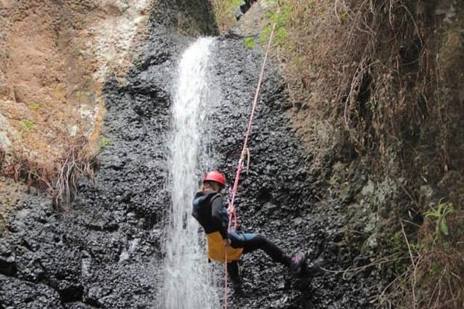CANYONING aquatic and fun route in Gran Canaria - Small groups make a real difference
