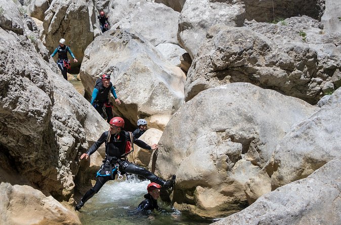 Canyoning descent of the Galamus Gorge - Weather, cancellations, and simple planning