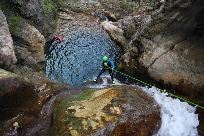 Canyoning discovery of Versoud en Vercors - Grenoble - A practical fit for families and friends