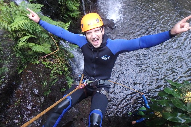 Canyoning Experience - half day - A half-day adventure in Ribeira dos Caldeirões