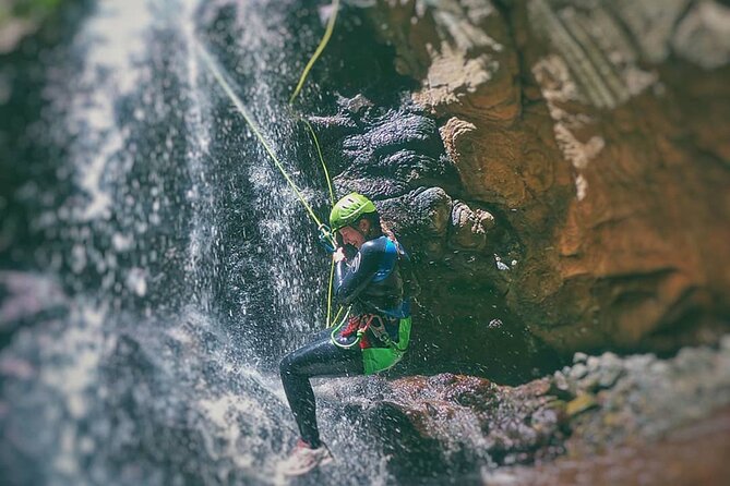 Canyoning Experience in Gran Canaria (Cernícalos canyon) - Following the Water Through Cernícalos Canyon