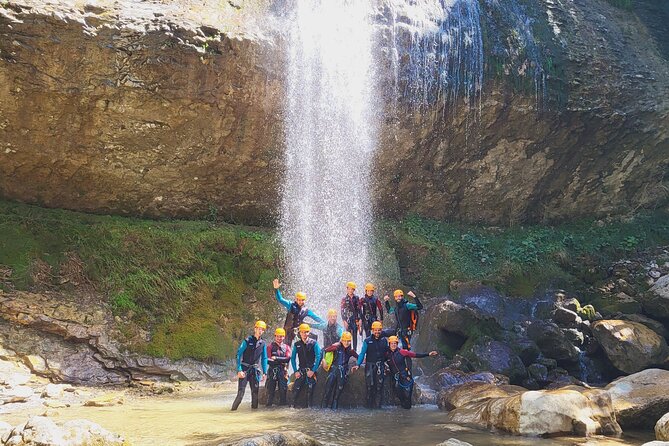 Canyoning Grenoble: the Canyon of Ecouges - What the guides add to the experience