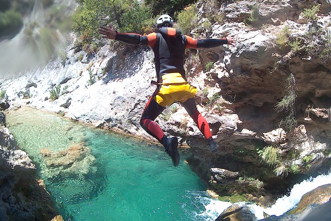 Canyoning in Andalucia: Rio Verde Canyon - Swimming in Rio Verde’s emerald pools