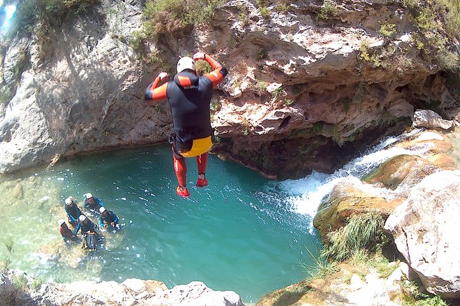Canyoning in Andalucia: Rio Verde Canyon - Rest, snacks, and the return to Granada