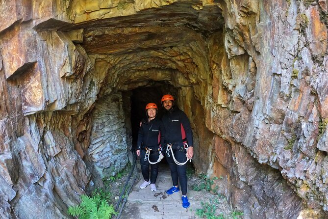 Canyoning in Rio de Frades - The Guide Support and Group Size
