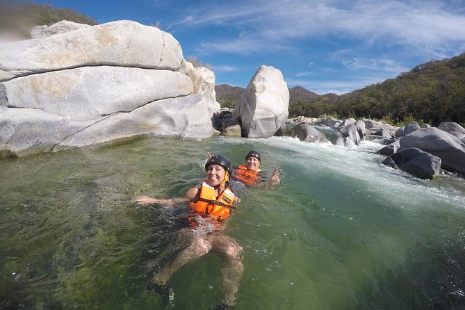 Canyoning in the Oaxacan Coast Canyons - The 40-minute ride into the countryside