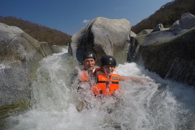 Canyoning in the Oaxacan Coast Canyons - Christian’s guiding style and the small group