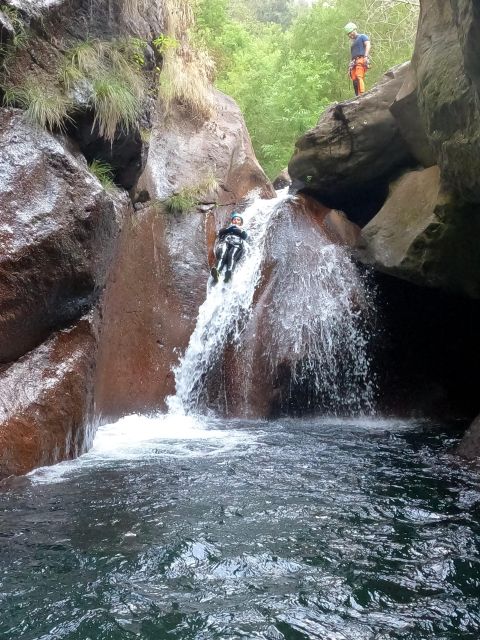 Canyoning Level 2 - Ribeira do Cidrão- Madeira Island - The guides and the feel of a small group